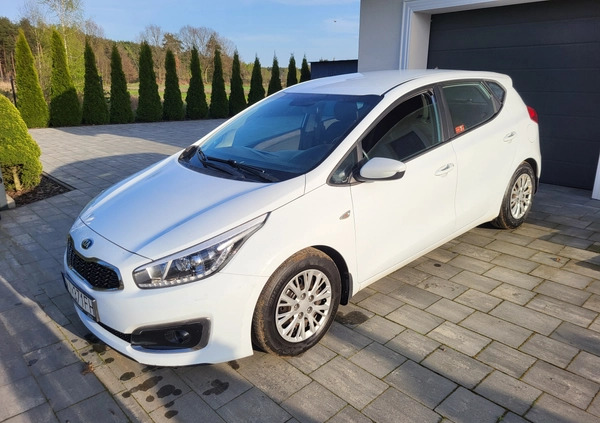 Kia Ceed cena 27500 przebieg: 199000, rok produkcji 2016 z Siedlce małe 56